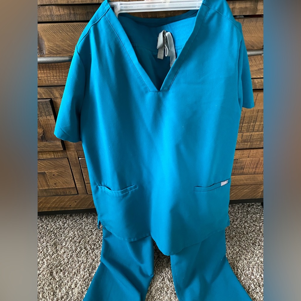 Figs Scrubs